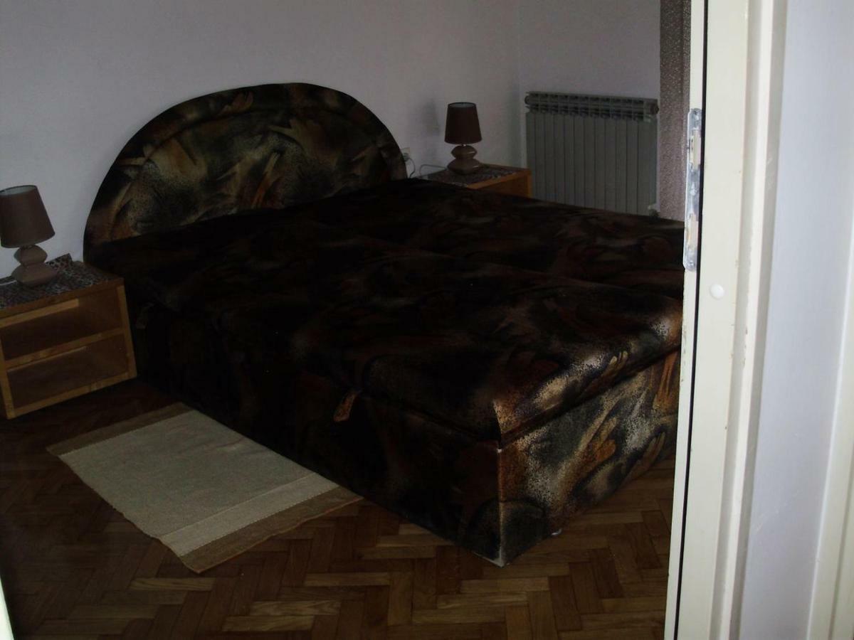 Apartman Ana 2 Appartement Rijeka Buitenkant foto