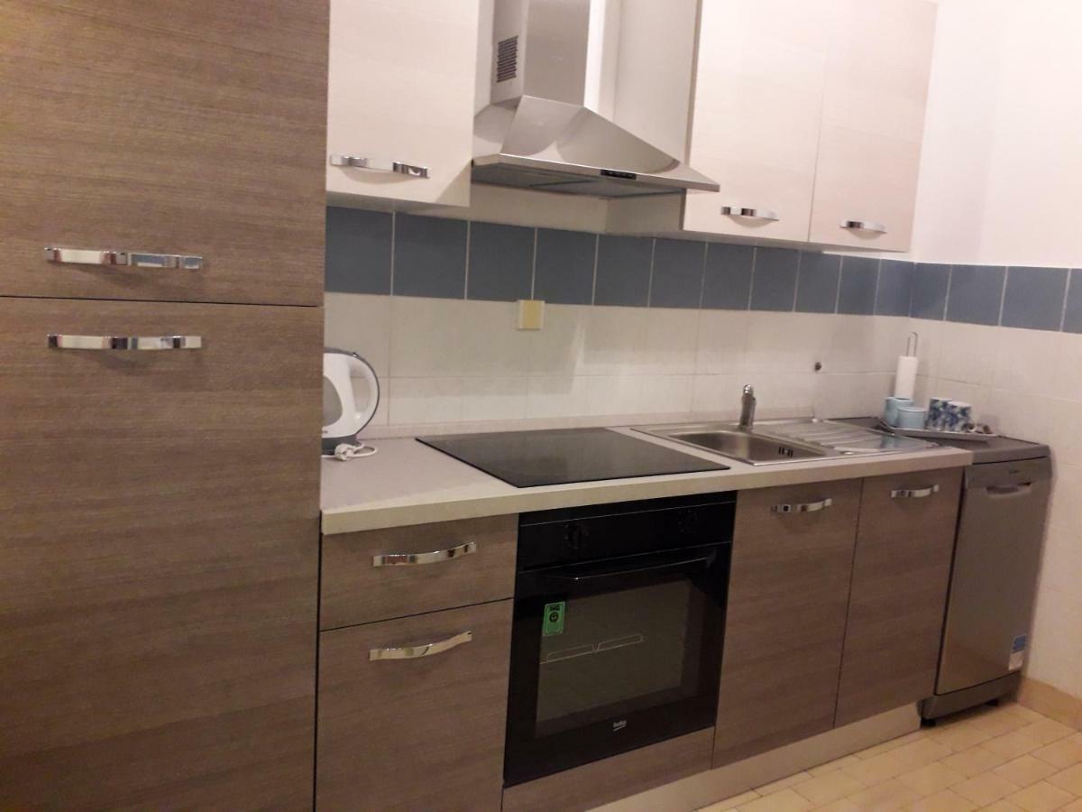 Apartman Ana 2 Appartement Rijeka Buitenkant foto