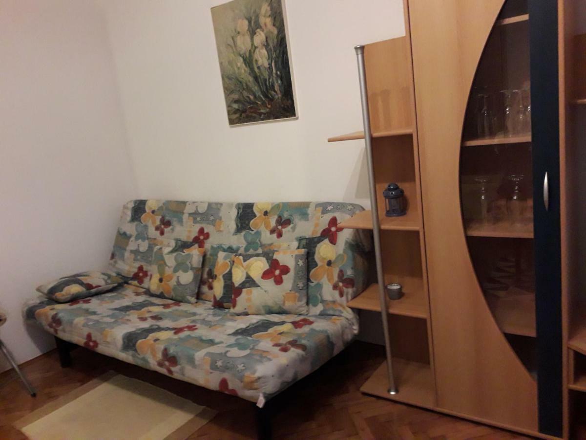 Apartman Ana 2 Appartement Rijeka Buitenkant foto