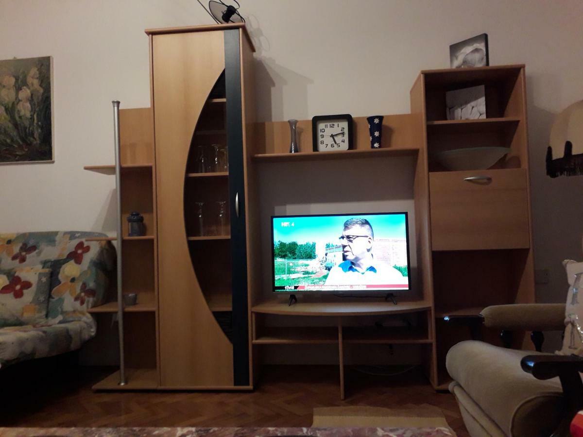 Apartman Ana 2 Appartement Rijeka Buitenkant foto
